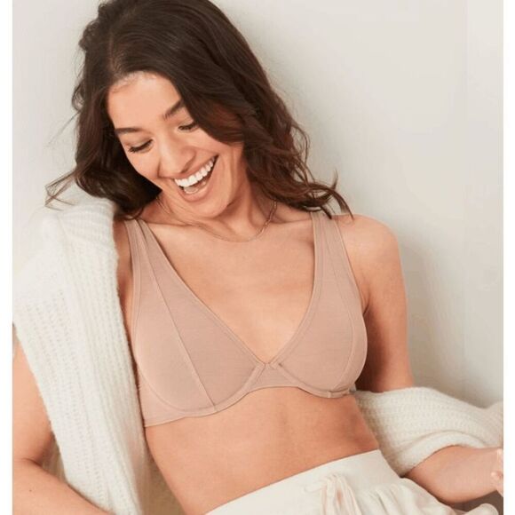 Old Navy Women's Plus Size Mesh Unlined Underwire Plunge Bra size 46D - Picture 1 of 7